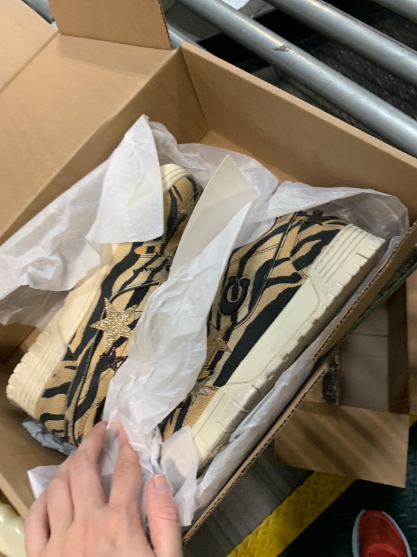 Photo 1 of **** WORN USED DIRTY****  COACH Soho Sneakers with Stars SIZE 11 B