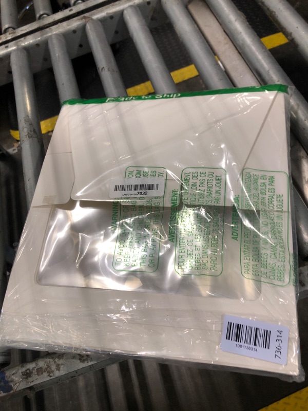Photo 1 of **USED**
PABUES Baby Boxes with 4 PCS Letters for Baby Shower White Clear Balloon Box Blocks Gender Reveal Decorations and Birthday Party (White)