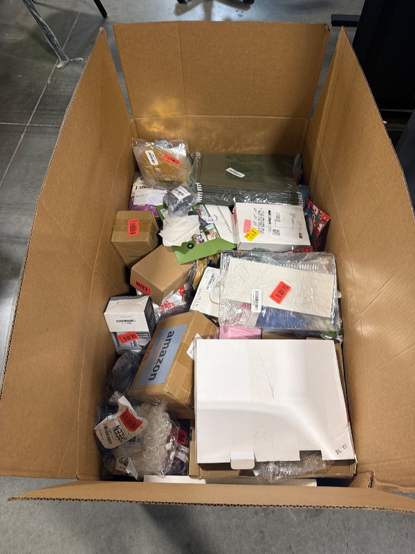 Photo 1 of ***FINAL SALE, NO RETURNS*** Nellis Variety Box: Medium | See Notes for Details

