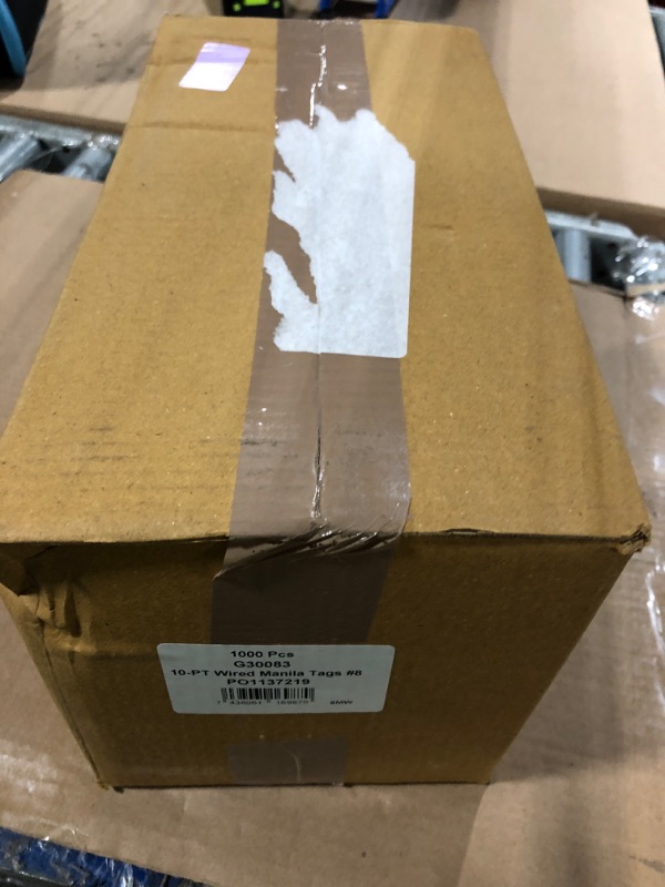 Photo 1 of ***SIMILAR***
Discount Tag & Label Manila Shipping Tags, Wired, 10 Pt, 4 3/4' x 2 3/8', 5, (Case of 1000)