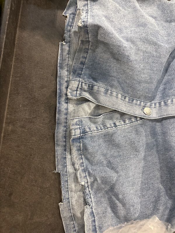 Photo 1 of **BOTTOM OF THE DRESS IS DAMAGED/LOOK AT PHOTOS`**
Sidefeel Womens Smocked 3 4 Sleeve Button Down Denim Jeans Dresses Medium Sky Blue
