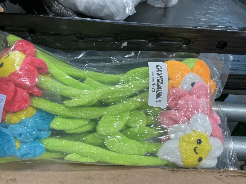 Photo 1 of 10 Pcs Plush Sunflower Flower Stuffed Bendable Stems Plush Bouquet Toy Soft Rose Flower 12.6 Inch for Christmas Classroom 2026 Mother's Day Valentines Day Girl Girlfriend Wife(10 Pcs Colorful Daisy)