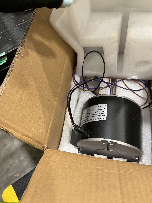 Photo 1 of 0131M00061SP, 1/4 Hp Condenser Fan Motor Replaces Goodman Condenser Fan Motor, Zongshan Broad-Ocean YDK-180S84062-01-830 RPM, 1-Speed, Replaces Amana Janitrol P/N: 0131M00014PS