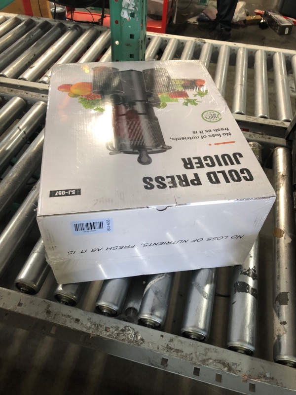 Photo 1 of ***FACTORY SEALED ***Juicer Machines with 5.8" Large Chute, 2-in-1 Cold Press Juicer for Whole Vegetables Fruits 400W, Masticating juicer Easy to Clean Juice Extractor Machine for Making Nut Mike, Juice, Premium Gray