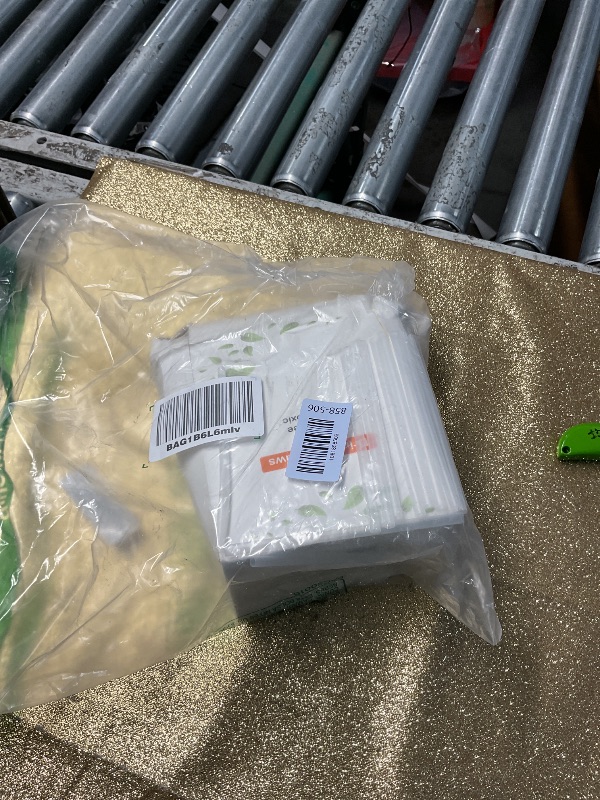 Photo 1 of [500 Pcs] 5 Inch Clear Drinking Straws - 0.24'' Diameter Disposable Plastic Straw for Coffee and Cocktail, Short Straws for Bar,Cafe,Club,Kitchen