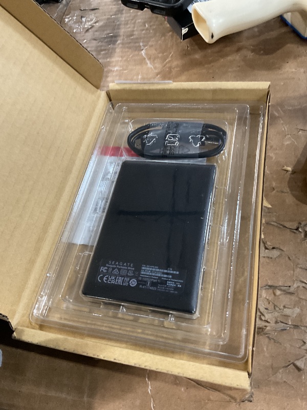 Photo 1 of **POWERS ON**Seagate Portable 2TB External Hard Drive HDD — USB 3.0 for PC, Mac, PlayStation, & Xbox -1-Year Rescue Service (STGX2000400)