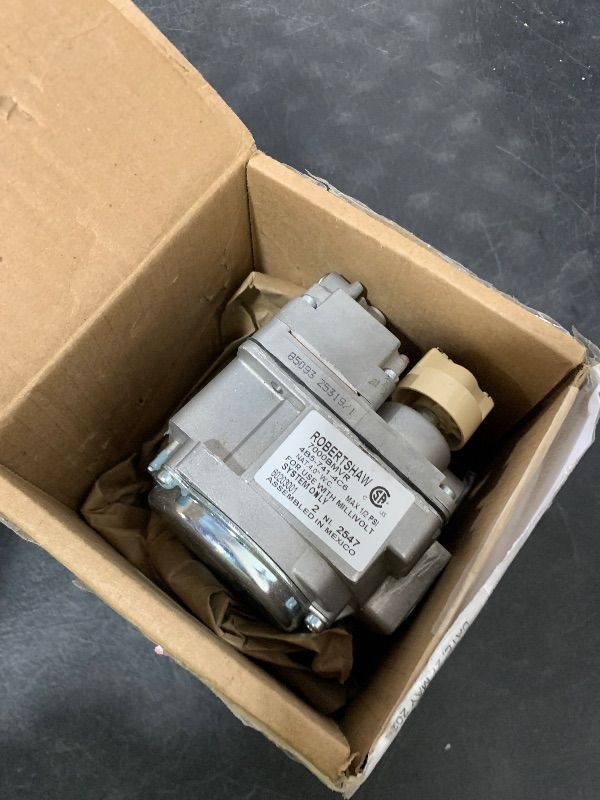 Photo 1 of Pitco Valve,Gas Vs820 Nat 60125201-C - Genuine OEM Replacement Part