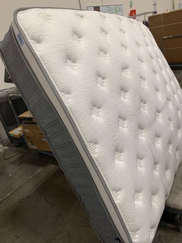 View 2 of Arcticus Queen Mattress, 12 Inch Queen Size Hybrid Mattress in a Box with Memory Foam and Individually Pocketed Spring, Motion Isolation, Pressure Relief, Medium Firmness, CertiPUR-US Certified