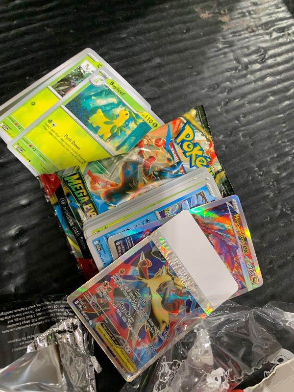 Photo 1 of Pokemon TCG: Sun & Moon Guardians Rising Sealed Booster Box