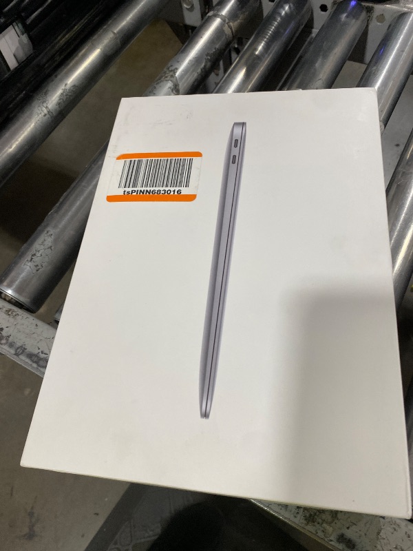 Photo 1 of USED / LOCKED  ---- Apple MacBook Air - 13" - M1 - 8 Core - 8 Core GPU - 8GB RAM - 512GB SSD - Space Grey
