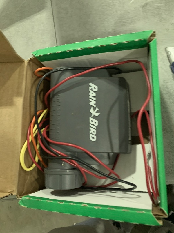 Photo 1 of Rain Bird ESP-BAT-BT4 Advanced Bluetooth Battery-Operated Controller 4 Zone App-Controlled Irrigation Timer