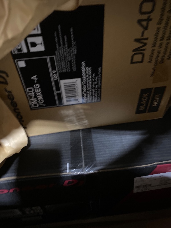 Photo 1 of Pioneer Pro DJ Bundle with PLX-1000 + DM-40 Set + HDJ-X5 Headphones