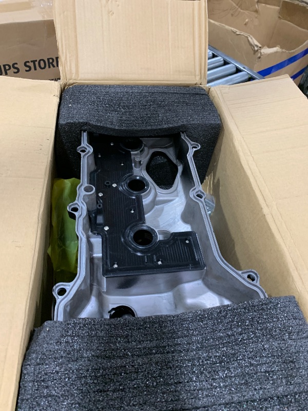 Photo 1 of Aluminum Engine Valve Cover Kit Compatible with Ford F-150 2013-2016, Expedition 2015-2017, Transit 150/250/350 2015-2022, Navigator 2015-2017 - 3.5 V6 - Left & Right, Replaces BL3Z-6582-H DL3Z-6582-C
