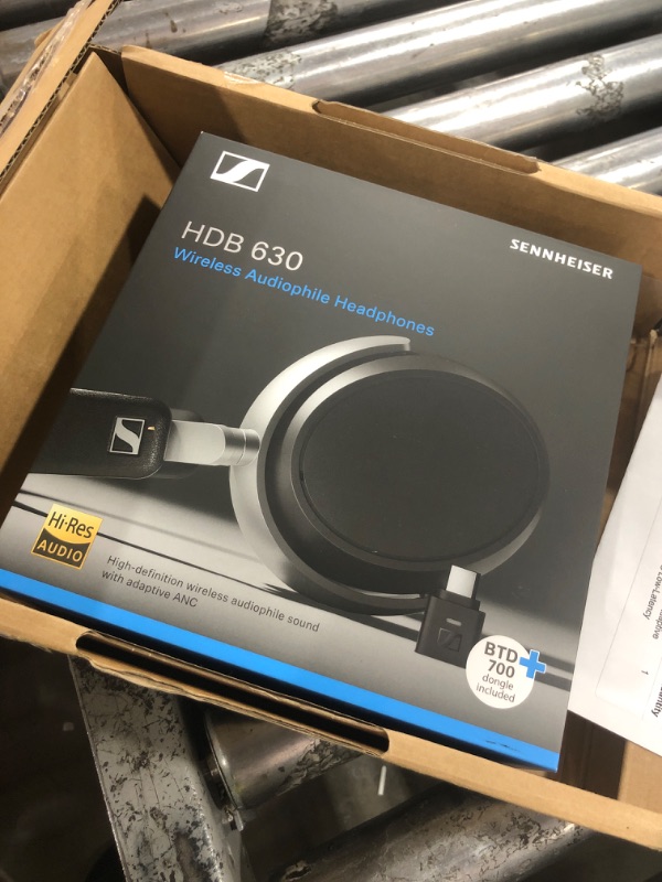 Photo 1 of Sennheiser HDB wireless audiophile headphones