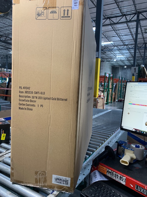 Photo 1 of ***FACTORY SEALED - OPENED FOR INPSECTION***fhf 36"h led gold glittered snowflake ornament
