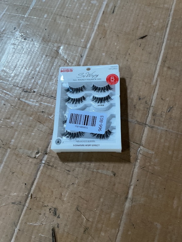 Photo 1 of ** missing one lash**
Kiss So Wispy, False Eyelashes, '', 12mm, Includes 5 Pairs Of Lashes, Easy to Apply, Reusable Lash Clusters