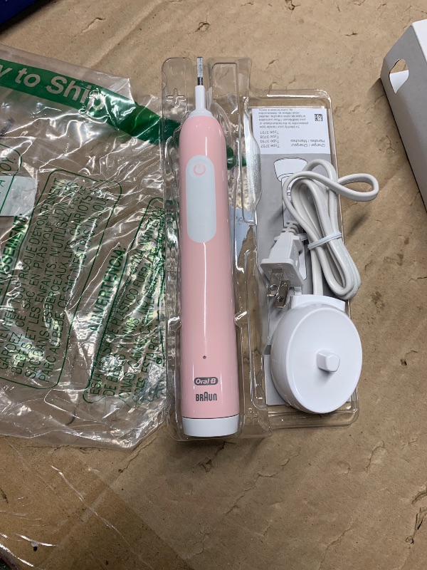 Photo 1 of ***MISSING TOOTHBRUSH HEAD***

Oral-B Pro 1000 Rechargeable Electric Toothbrush, Pink