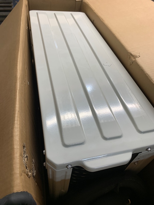 Photo 1 of ***MISSING PEICES SEE NOTES***
GarveeHome SEER 19 12000BTU 230V Mini Split Air Conditioner | Energy-Efficient Inverter AC System with Remote Control & Easy Installation Kit for Rooms Up to 750 Sq.Ft