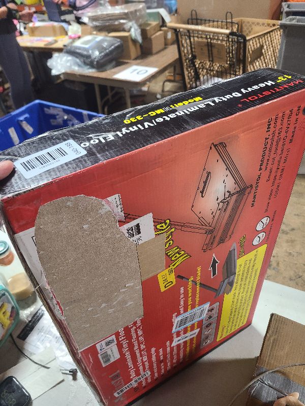 Photo 1 of 13" Pro Laminate/Vinyl Floor Cutter with Floor Installation Kit, 15°/30°/ 45° Instant Cuts in One Step, Cuts Laminate Floor, Engineer Wood, LVP/T, VCT, SPC, WPC, Siding & More; Best Buy !