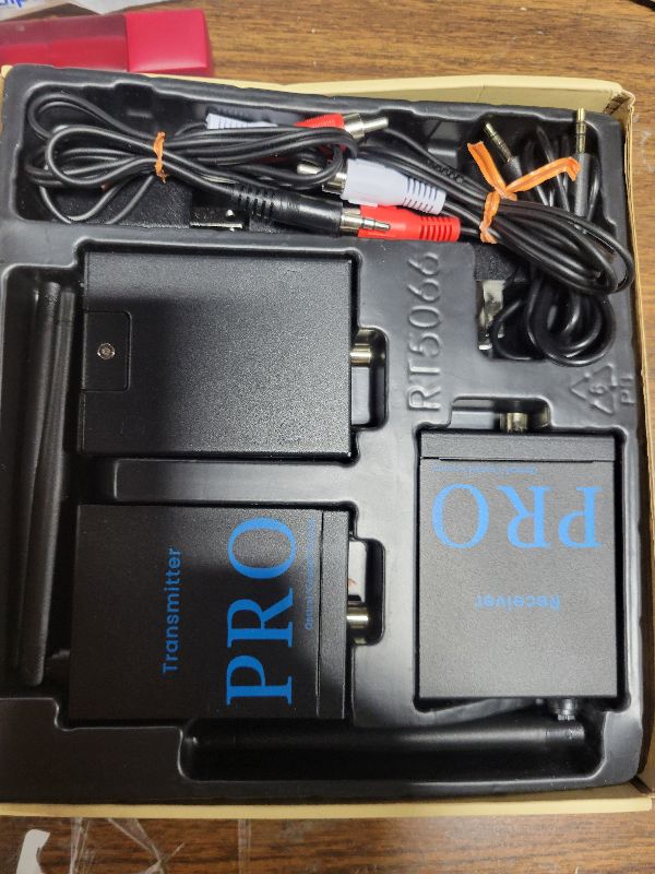 Photo 1 of 1Mii 3-in-1 2.4Ghz Wireless Audio Transmitter Receiver (1 TX+2 RX) for 2 Subwoofer/Active Speaker/Power Amplifier, 20ms Low Latency, 320ft Range, Optical/Coaxial/3.5mm(RCA) Audio Input/Output