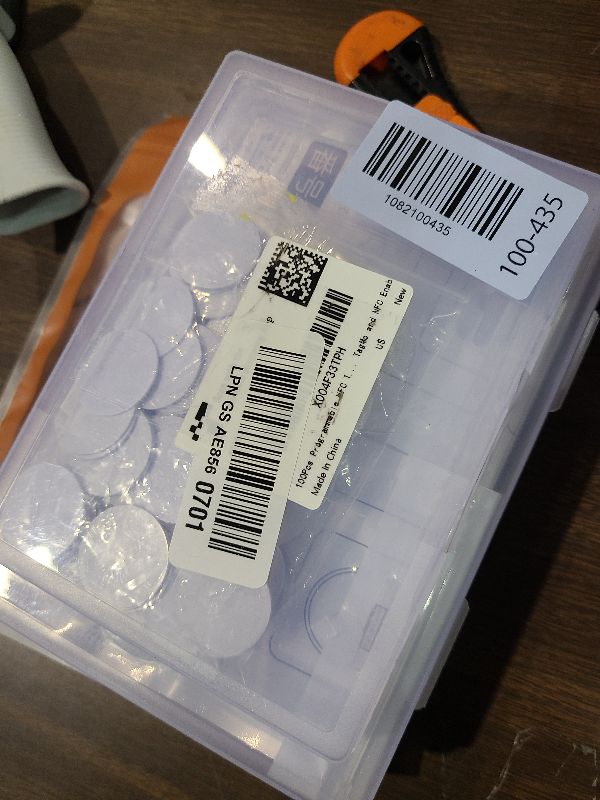 Photo 1 of 100Pcs Programmable NFC Tags Sticker NTAG215 - Blank Coins 504 Bytes Round Cards With Adhesive Back, Compatible With TagMo and NFC Enabled Devices