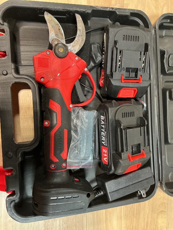 Photo 1 of (((()((((REALLY BEENNVEITORLD 20V Electric Pruning Shears, Garden Sheally been useears, 30mm 1.2'' Cuttinia eter Portable Cordless Branch Cutter Tree Trimmer with LCD Display?Replaceable Blades (Included 2Pcs 2.0Ah Batteries)