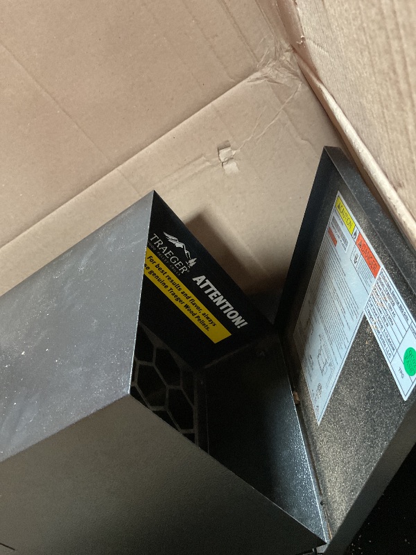 Photo 1 of *** FOR PARTS ONLY/ WON'T ASSEMBLE BENT CORNERS *** Traeger Grills Pro 34 Electric Wood Pellet Grill and Smoker, Bronze, 884 Square Inches Cook Area, 450 Degree Max Temperature, Meat Probe, 6 in 1 BBQ Grill