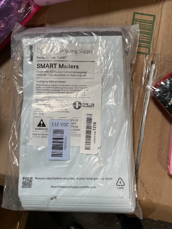 Photo 1 of 200 Count, 6x9 inch Eco Friendly Poly Mailers 100% Recycled Packaging Envelopes Supplies Mailing Bags 2.5 Mil Thick - SMART Mailer
