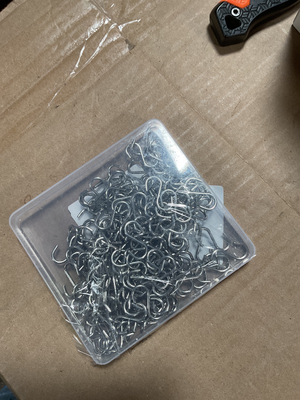 Photo 1 of 200Pcs 1 Inch Stainless Steel S Hook Curtain Hanging Connectors Mini S Shaped Hangers Ornament for DIY Jewelry Chain Hardware Pet Name Tag Lure and Assembly DIY Crafts Doll House Towel Hook Key Ring