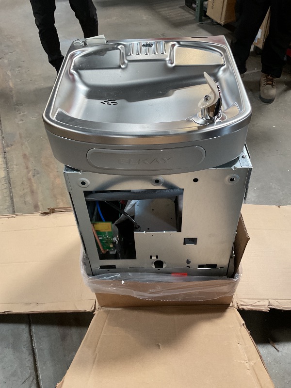 Photo 1 of ***FOR PARTS ONLY/ DAMAGED (BROKEN)*** Elkay LZSTL8WSLK Filtered Bi-Level Fountain & EZH2O Bottle Filler, Lt. Gray 120V