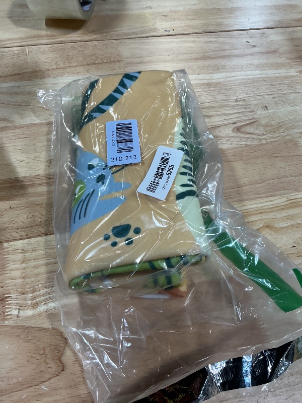 Photo 1 of 27.6'' Cat Grooming Wrap for Cutting Nails Self-Adhesive Soft Polyester Fabric Swaddle Wrap for Cats Anti-Scratch Anti-Escape Restraint for Nail Clipping Pet Cleaning and Beauty (Versatile Cat,XL)