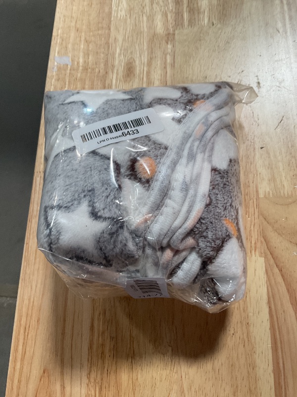 Photo 1 of 1 Pack 3 Puppy Blankets Super Soft Warm Sleep Mat Grey Cute Print Fluffy Fleece Pet Flannel Throw Dog Blankets for Small Dogs Cats,Star&Bone&Love-Medium(29"x20")