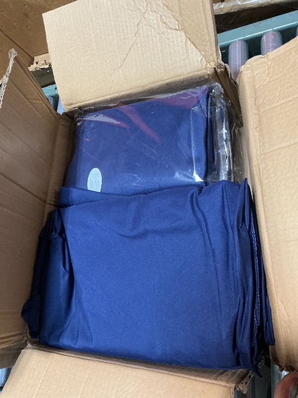 Photo 1 of 10 Pack Round Tablecloths - 120 Inch, Navy Blue Polyester Table Cover for Round Table, Stain and Wrinkle Resistant Washable Fabric Tablecloth, Polyester Tablecloth for Wedding Banquet Parties