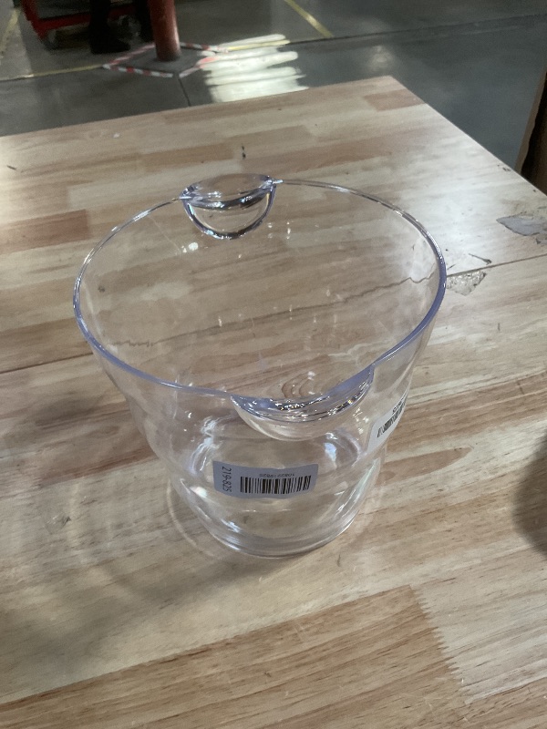 Photo 1 of **CRACKED *** Dicunoy Ice Bucket, 4 Liter Plastic Champagne Bucket Chiller, Thick Clear Beverage Tubs with Handle, Thick Wine Cooler Bucket for Bar, Home, Parties, for Wine or Champagne Bottles