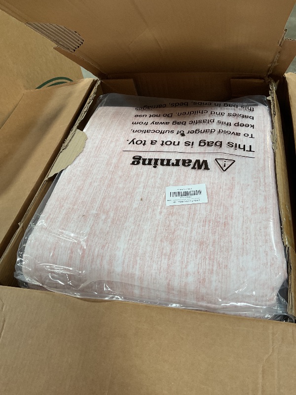 Photo 1 of ***USED***Art&Tuft Washable Rugs 9x12, Low Pile Area Rugs 9x12 Living Room - Non Slip and Stain Resistant Soft Thin Rug for Bedroom, Dining Room, Kitchen, Office, Lightpink