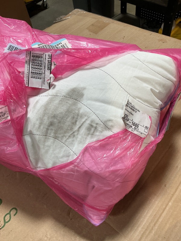 Photo 1 of **DIRTY*** Felo Feather Down Pillows Queen Size Set of 2, CloudFusion Goose Pillow for Sleeping, Luxury Hotel Collection Bed Supportive Pillows for Side Back Pain Sleepers, 100% Organic Cotton Shell (20" x 30")