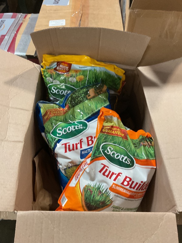 View 2 of **ONLY THREE BAGS MISSING RED BAG**Scotts Turf Builder 4-Bag Lawn Care Bundle for Small Lawns with Halts Crabgrass Preventer, Weed & Feed5, SummerGuard and WinterGuard