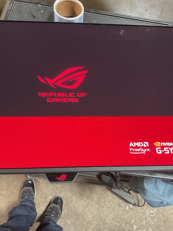 Photo 1 of ****RECOMENDED FOR PARTS ONLY/ DISPLAY POWERS ON THEN POWERS OFF RIGHT AWAY****ASUS ROG Swift 32” 4K OLED Gaming Monitor (PG32UCDM) - UHD (3840 x 2160), QD-OLED, 240Hz, 0.03ms, G-SYNC Compatible, Custom Heatsink, Graphene Film, 99% DCI-P3, True 10-bit, 90