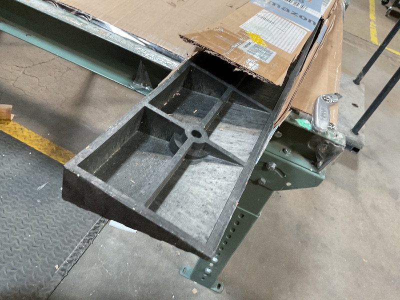 Photo 1 of 2 Pack 4'' Rise Rubber Curb Ramp,Heavy Duty, 11000lbs Capacity,Threshold Ramps, Car Slope Ramp for Loading Dock Bike Vehicle Warehouse Sidewalk Wheelchair (4" H)