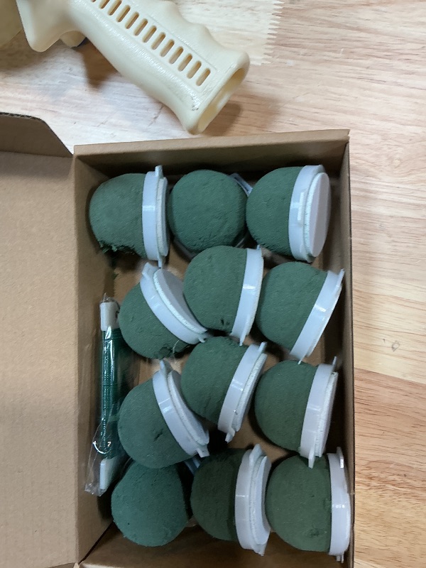 Photo 1 of 12 Pcs Mini Floral Foam Holder Floral Foam Round with 1 Roll Green Floral Wire Floral Foam Blocks for Table Wedding Wine Bottle Hat Décor