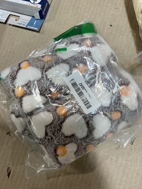 Photo 1 of 1 Pack 3 Puppy Blankets Super Soft Warm Sleep Mat Grey Cute Print Blanket Fluffy Fleece Pet Blanket Flannel Throw Dog Blankets for Small Dogs Puppy Dogs Fluffy Cats,Love-Small(23"x15")