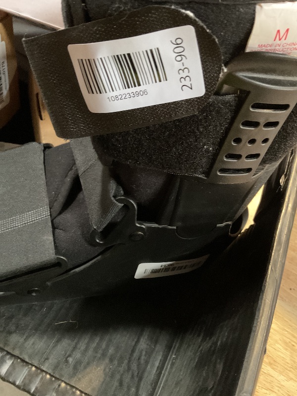 Photo 1 of **dirt**Mathgetin Air Walker Boot Medical Short Fracture Boot for Sprained Ankle and Achilles Tendonitis Inflatable Orthopedic Walking Boot for Broken Foot Fracture Recovery