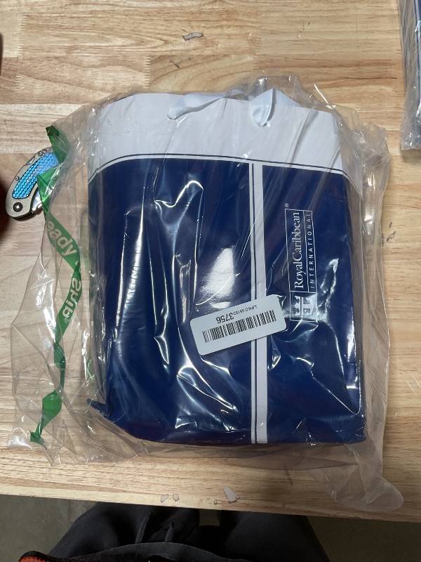View 2 of ***MISSING CORD***Travel Vacuum Bags with Wireless Charging Air Pump, 12 Pack Vacuum Seal Bags with 3 Sizes for Clothing Travel, Space Saver for Luggage, Business Trip, Home Storage,