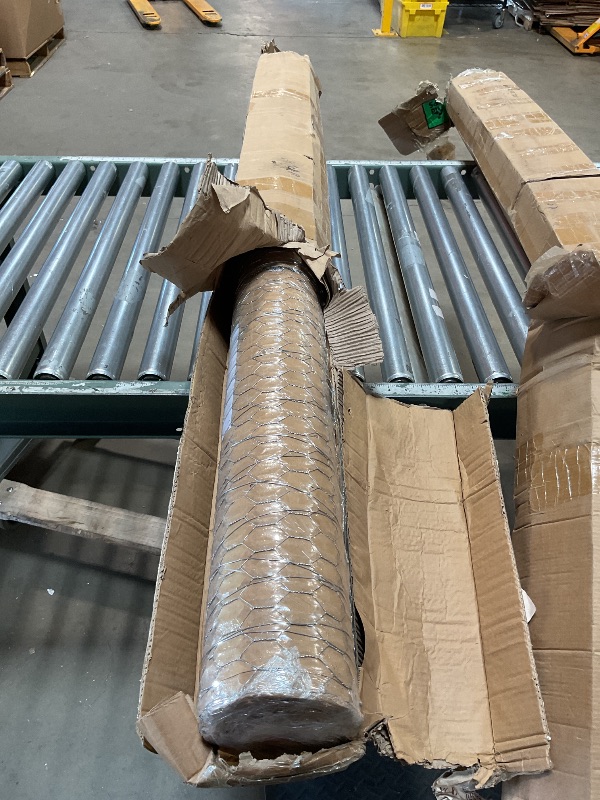 Photo 1 of *** PICTURE FOR REFERENCE ONLY***Garden Poultry Chicken Wire Netting - 72 '' × 25 ' Garden Fence Animal Barrier, Chicken Wire for Crafts, 1 inch Mesh Poultry Netting Fence, Pet/Rabbit/Chicken Wire Fencing