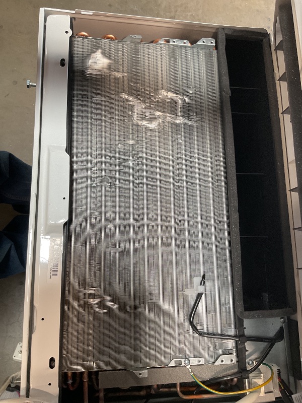 Photo 1 of ***PARTS ONLY***NON FUNCTIONAL***LG 14,000 BTU DUAL Inverter Smart Window Air Conditioner, 115V, Cools 800 Sq. Ft. for Bedroom, Living Room, Apartment, Quiet Operation, ENERGY STAR®, works with LG ThinQ, Amazon Alexa and Hey Google