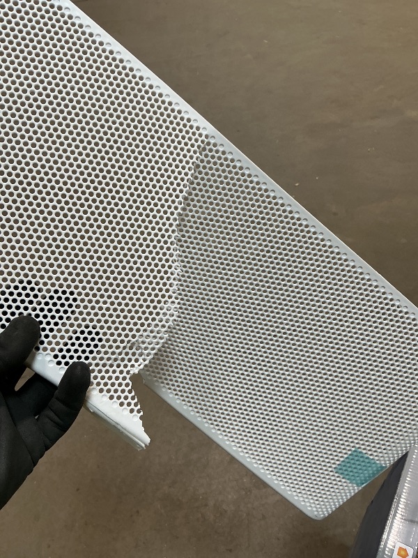 Photo 1 of **frame damage cracked**Midea 6,000 BTU U Shaped Smart Inverter Window Air Conditioner - Cools 250 Sq Ft, Ultra Quiet with Open Window Operation - Alexa/Google Assistant Compatible, 37% Energy Savings, Remote (2026 Edition)
