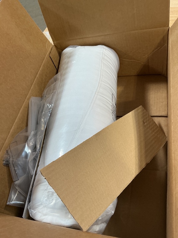Photo 1 of ***PHOTO FOR ITEM REFERENCE*** Threshold Firm Performance Bed Pillow