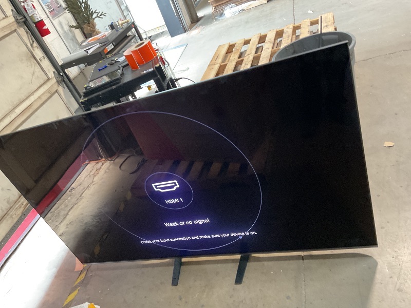 Photo 1 of ** DIRT AND SCRATCHES FROM TRANSPORT**HISENSE - 85" CLASS U7 SERIES MINILED QLED UHD 4K HDR SMART GOOGLE TV (2025)