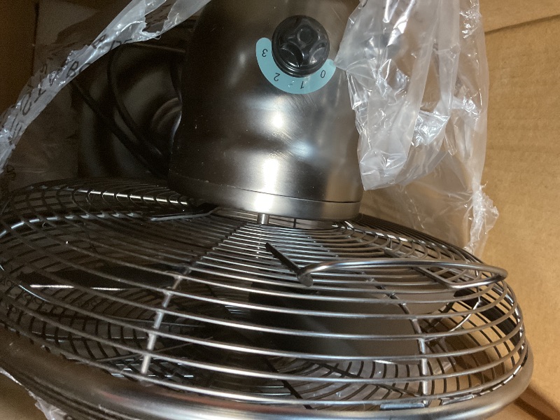 Photo 1 of **NON FUNCTIONAL**PARTS ONLY**Lasko Oscillating Table Top Fan, Portable, 3 Quiet Speeds, for Bedroom, Kitchen and Office, 17", Bronze, R12210