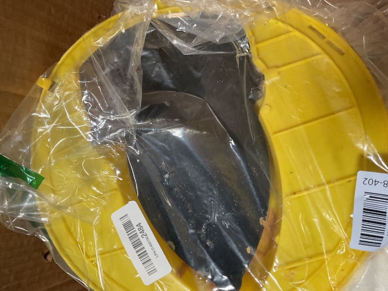 Photo 1 of ** selling for parts. One only. Missing black rod. Dirt**RinneTraps - Flip N Slide Bucket Lid Mouse Trap |2 Pack| |Multi Catch| |Made in USA | US Pat D1,039,648s